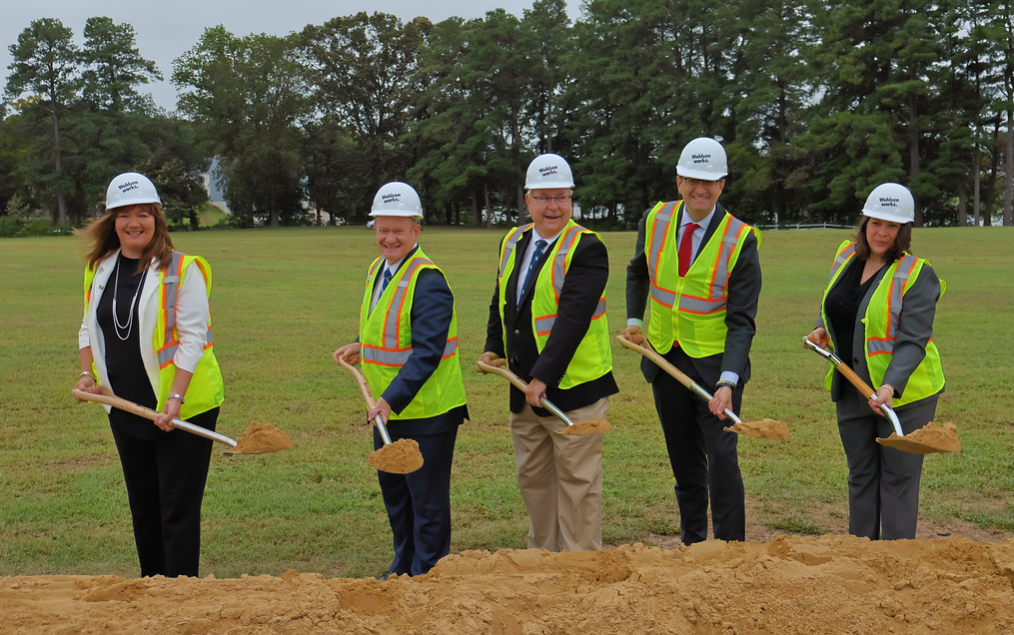 Governor Matt Meyer along DHSS Leadership and US Senator Chris Coons breaking ground at the new facility.